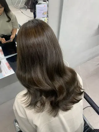 ロング カラー io NANAのヘアスタイル