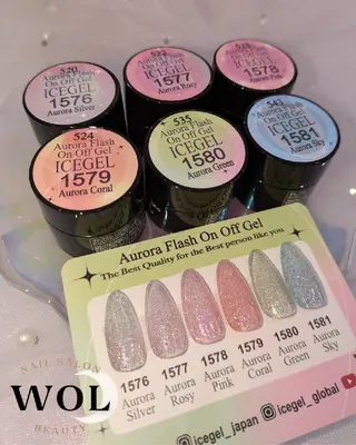 ネイル WOL🌙 momokoのネイルデザイン