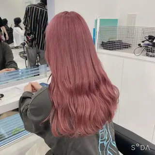 セミロング カラー ヘアアレンジ 🫧モテる💗ダメー ジレスハイトーン🫧のヘアスタイル