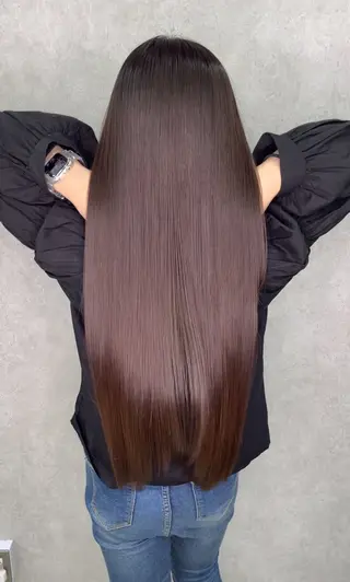 ロング パーマ ミルクティー・ピンク 甘モテカラー/emaのヘアスタイル