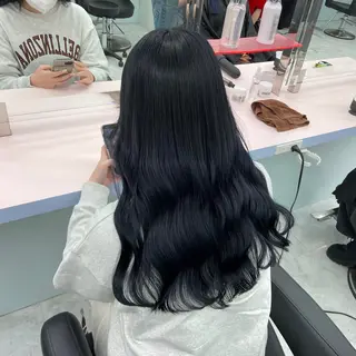 ロング カラー パーマ ヘアアレンジ 透明感ブリーチカラー 🌈TOMOHIROのヘアスタイル