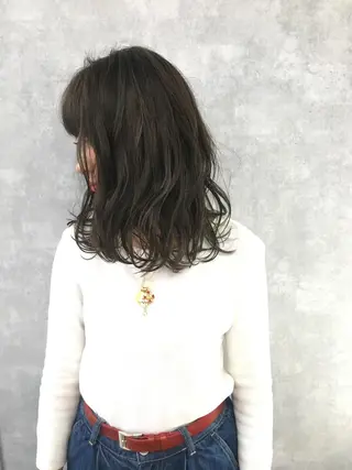 ミディアム カラー レイヤーカット BLend 渋谷のヘアスタイル