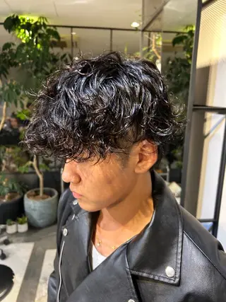 ショート メンズパーマ💈藤田 晃志のヘアスタイル