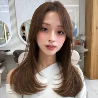セミロング 似合わせレイヤー/ 透明感カラーのヘアスタイル