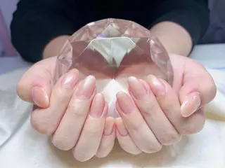 ネイル マツエク・マツパ アイブロウ Nail&eye Belire 新宿のネイルデザイン