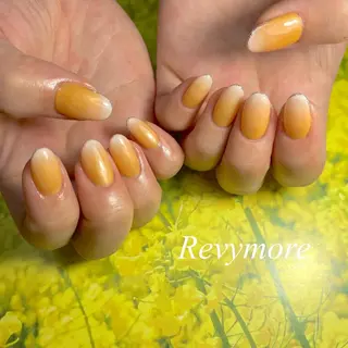 ミディアム ネイル nail salon Revymoreのネイルデザイン