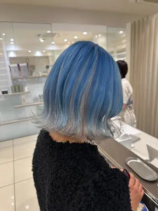 ミディアム カラー 銀座レイヤーカット ×シースルー前髪のヘアスタイル