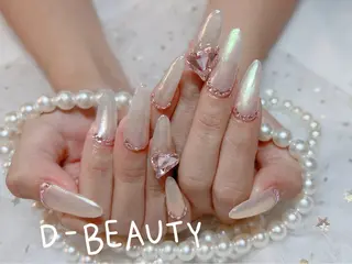 ネイル D-BEAUTY Nailsalonのネイルデザイン