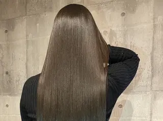 カラー chelien所属・髙橋 こゆきのヘアスタイル