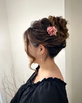 ヘアアレンジ make room Blissのヘアスタイル