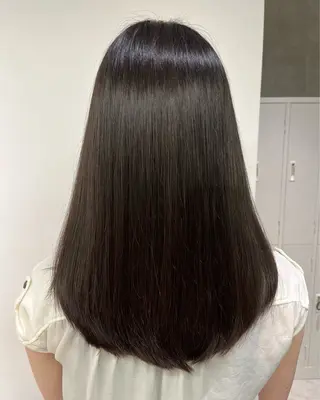 セミロング LONESS 銀座所属・こはる ／渋谷⇨銀座のヘアスタイル