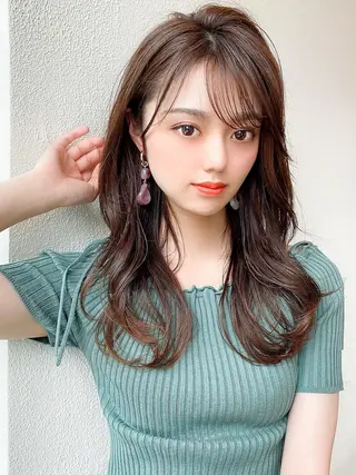 セミロング 艶感透明感カラー 🫧たけ🫧のヘアスタイル