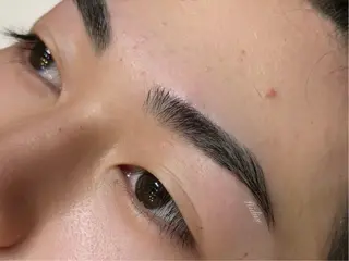 アイブロウ Ridive Minamiのマツエク・マツパデザイン