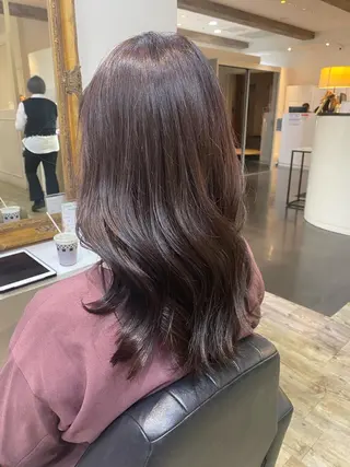 ロング カラー Ashanti 磯崎のヘアスタイル