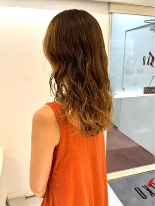 ロング パーマ デジタルパーマ 🌀ボブ　萩原　龍のヘアスタイル