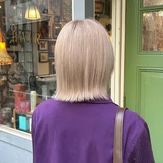 ショート カラー BRITS 渡辺 菜々子のヘアスタイル