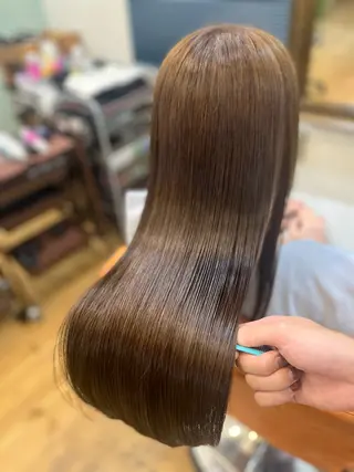 ロング ⚪️髪質改善 縮毛 店長 コウ⚪️のヘアスタイル