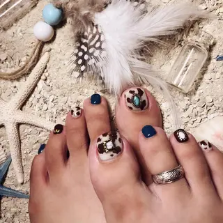 ネイル 𝐍𝐄𝐎 𝐉𝐔𝐑𝐈のネイルデザイン