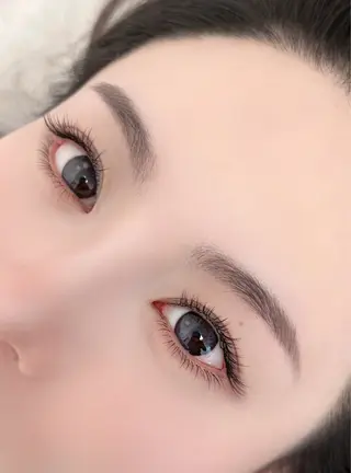 マツエク・マツパ MoonNail ユリ🌸のネイルデザイン