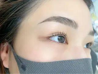 アイブロウ FOXYLASH Hataのマツエク・マツパデザイン