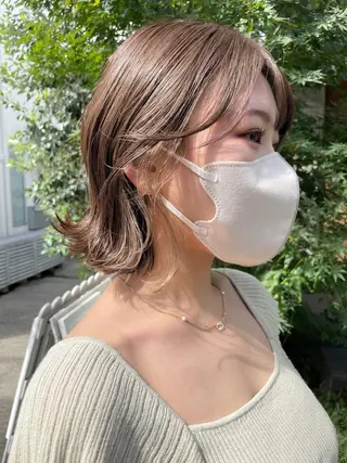 ミディアム カラー 顔周りカット 【オノザワリョウ】のヘアスタイル