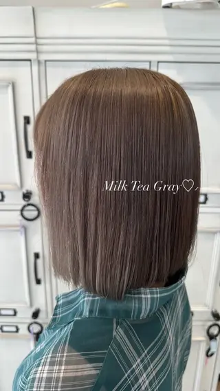 セミロング カラー 坂庭 美夢のヘアスタイル