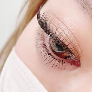 マツエク・マツパ Nail &eye TROISのネイルデザイン
