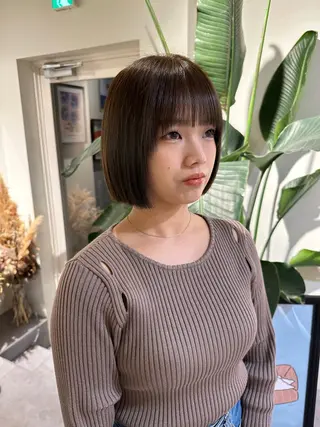 ミディアム HANAME 原宿美容室のヘアスタイル