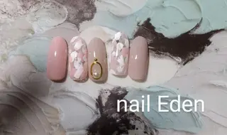 ネイル Eden ♾️のネイルデザイン