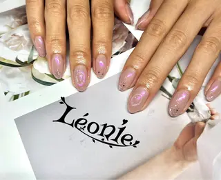 ネイル Leonie misuzu. oのネイルデザイン