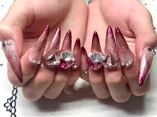 ネイル nailsalon sugarr所属・nailist cocoのネイルデザイン