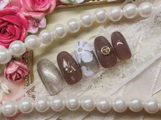 ネイル 芦辺 香奈のネイルデザイン