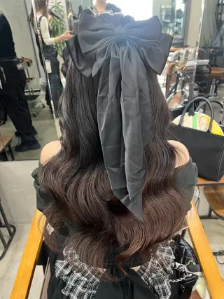 ヘアアレンジ maya/顔まわり /レイヤーカットのヘアスタイル