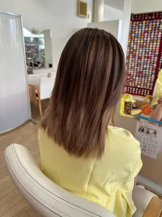 カラー 山本 瑠華のヘアスタイル