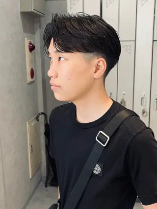 ショート カラー パーマ メンズ 石満 諒 メンズ縮毛矯正のヘアスタイル