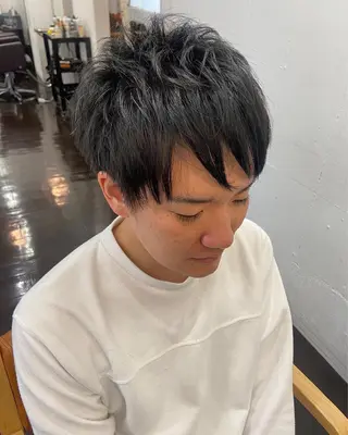ショート カラー パーマ ヘアアレンジ メンズ キッズ ネイル マツエク・マツパ 久木原 ゆりのヘアスタイル