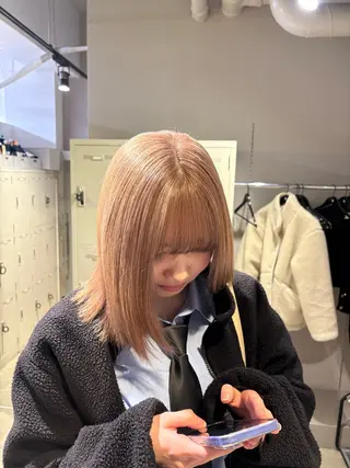 カラー 透明感ベージュ🤎 ナチュラルレイヤーのヘアスタイル