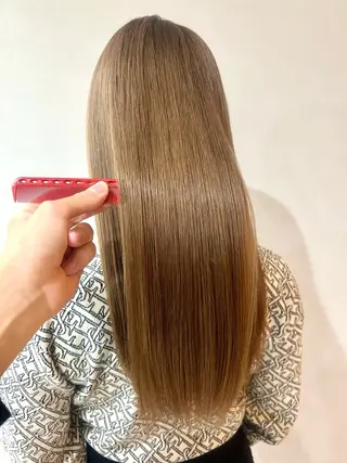 ロング Realme  京都四条烏丸ドゥエby  yk所属・脱・パサつき髪/小塚 美容室難民の方はぜひのヘアスタイル