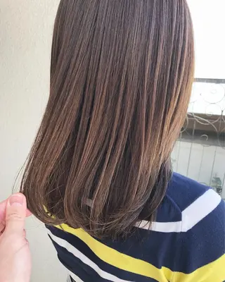 ミディアム 黒崎 伸治のヘアスタイル