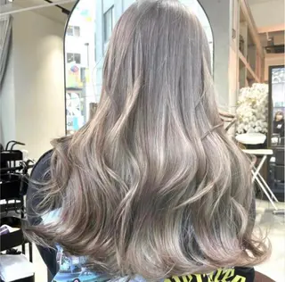 ロング カラー ヘアアレンジ 🌹TikTok４万 ﾌｫﾛﾜｰ🌹AKIのヘアスタイル