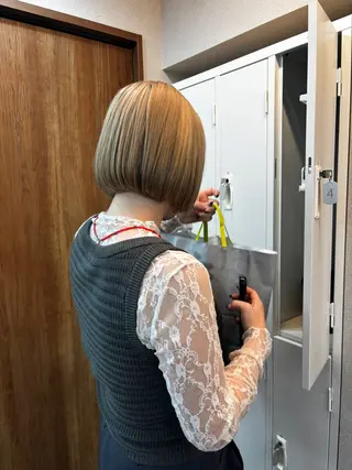 カラー 渡辺 彩乃のヘアスタイル