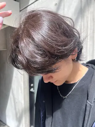 ショート カラー shui/艶カラー ／柔らかストレートのヘアスタイル