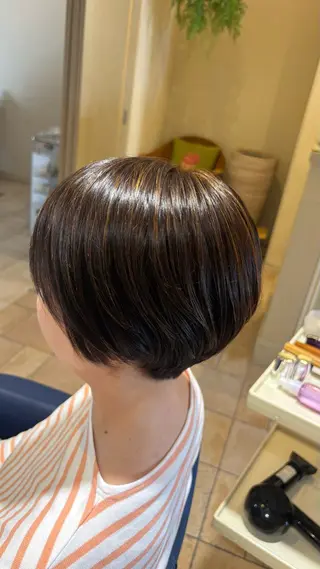 ショート 藤本 早耶のヘアスタイル