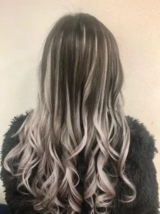 ダブルスキルエクステ /羽エクステ白石宇由のヘアスタイル