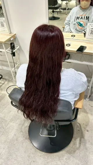ロング カラー himari💜 暖色/レイヤーカットのヘアスタイル