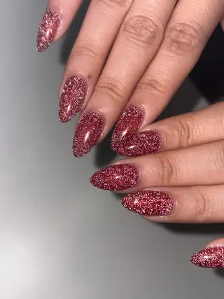 ネイル 【UNE.】 長さだしフィルインのネイルデザイン