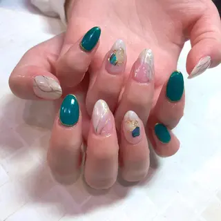 ネイル NES.nail sayaka 🌹のネイルデザイン