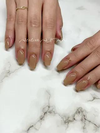 ミディアム アトリエAIHA★ フィルイン推奨サロンのネイルデザイン