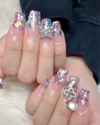 ネイル Feel ‪‪☺︎‬Yuriaのネイルデザイン