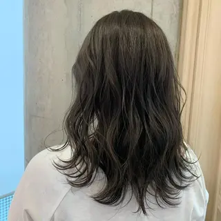 ミディアム サソウ ユリエ🥥のヘアスタイル